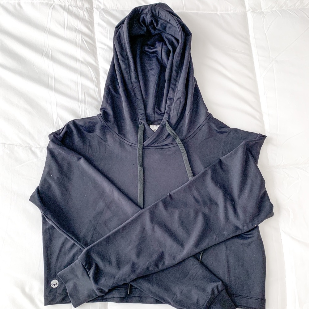 Cropped Hoodie - Black